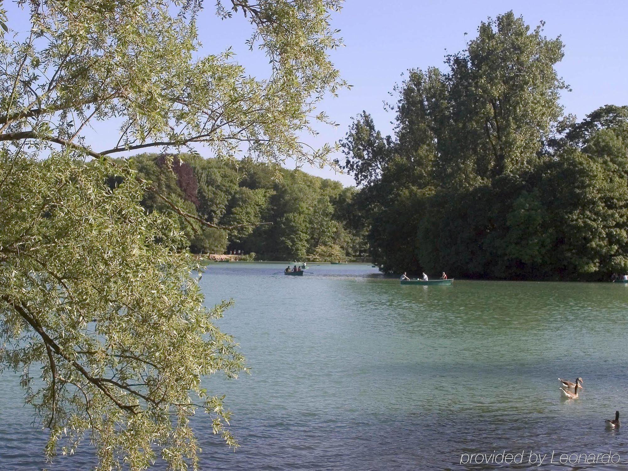 Ibis Lyon L'Isle D'Abeau Ξενοδοχείο Εξωτερικό φωτογραφία